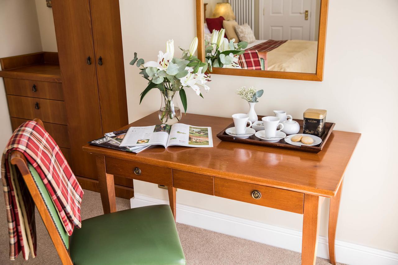 Goldsborough Hall Knaresborough Εξωτερικό φωτογραφία